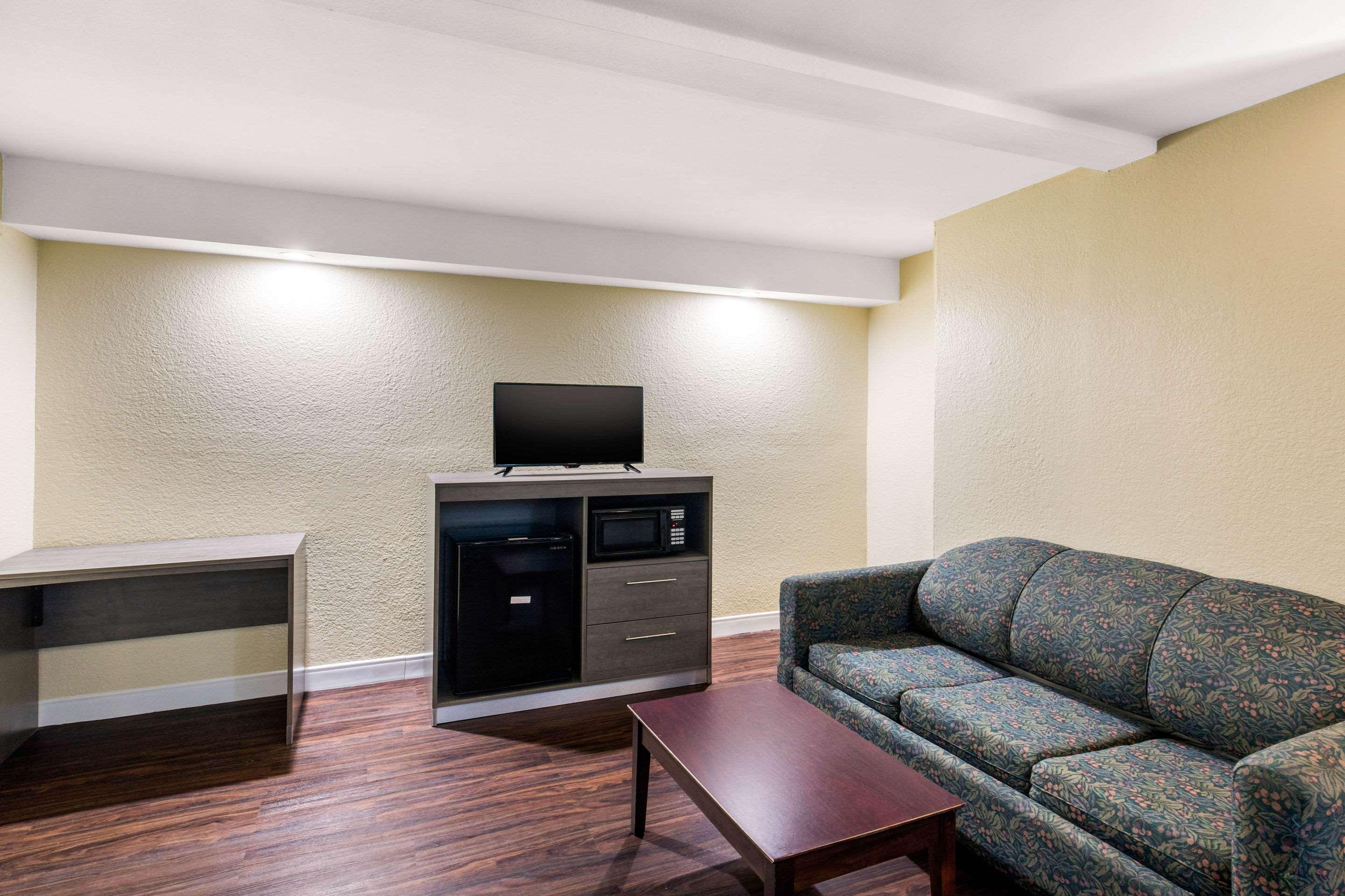 Quality Inn & Suites Richardson-Dallas Zewnętrze zdjęcie
